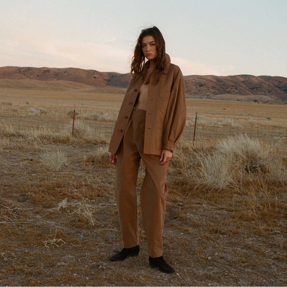 DOEN LOUVRE PANT IN BARK SIZE 4
